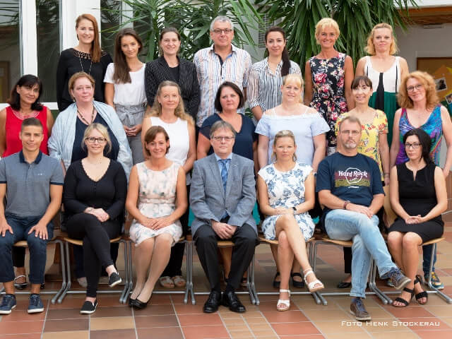 Nachmittags Betreuung Unterstufe Erzieher Tutoren Betreuung